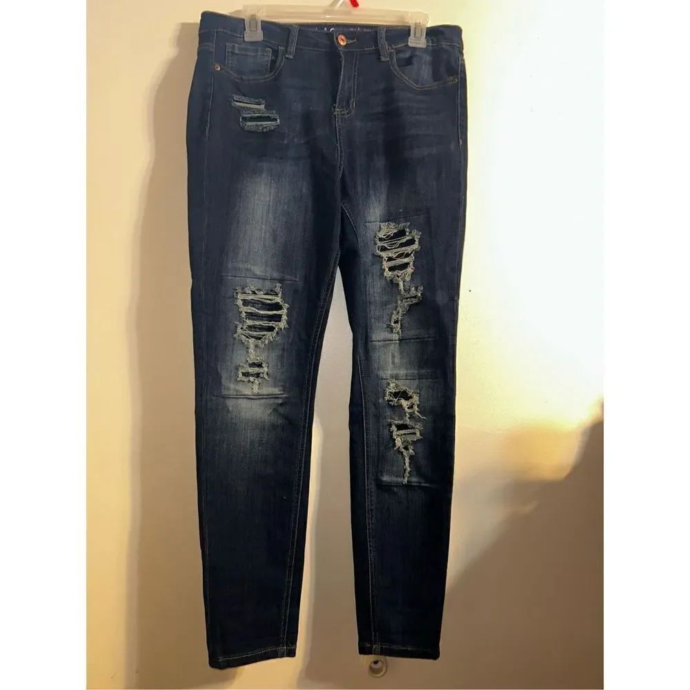 Vanilla star mid rise skinny distressed jeans size 13